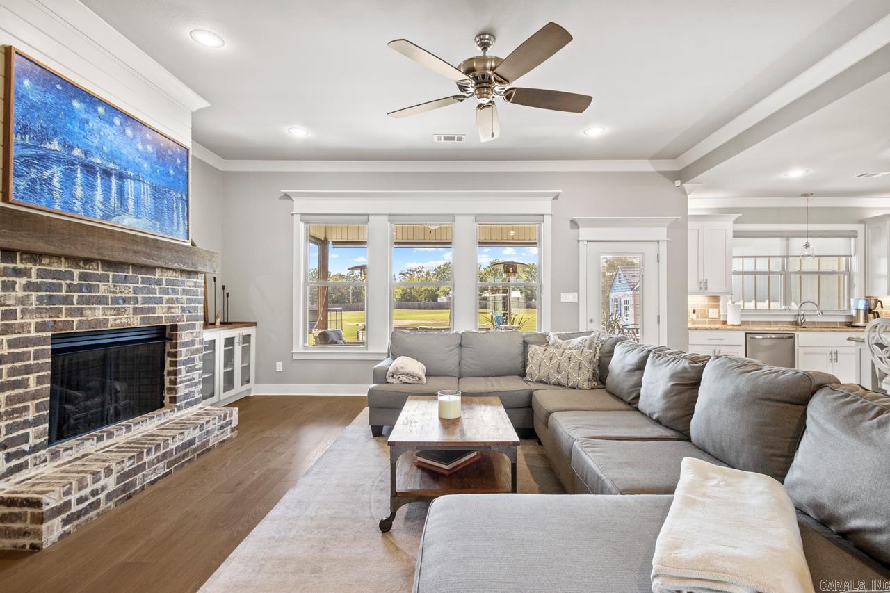 THE VINEYARD - Residential