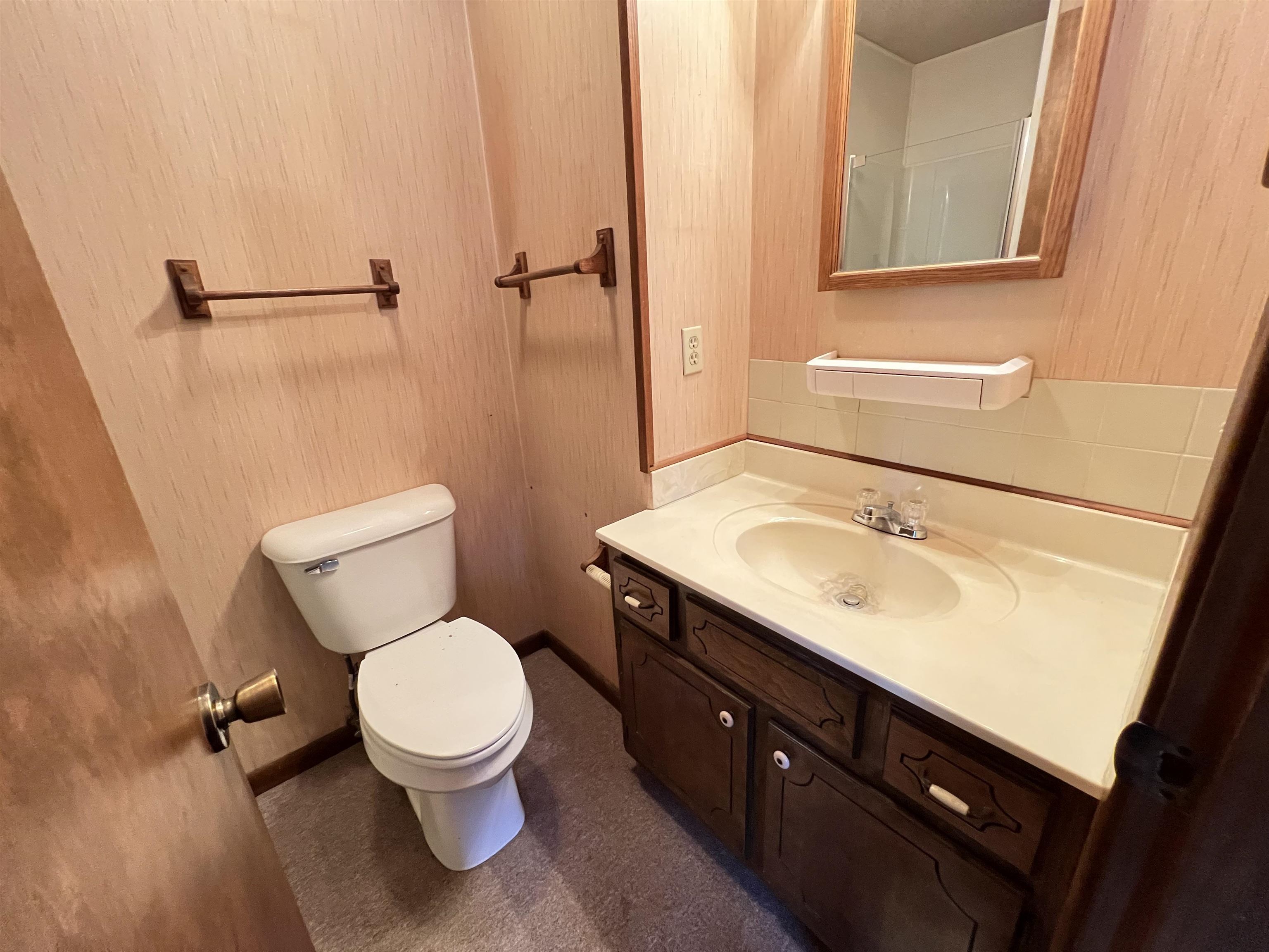 EAST LAKE - Residential