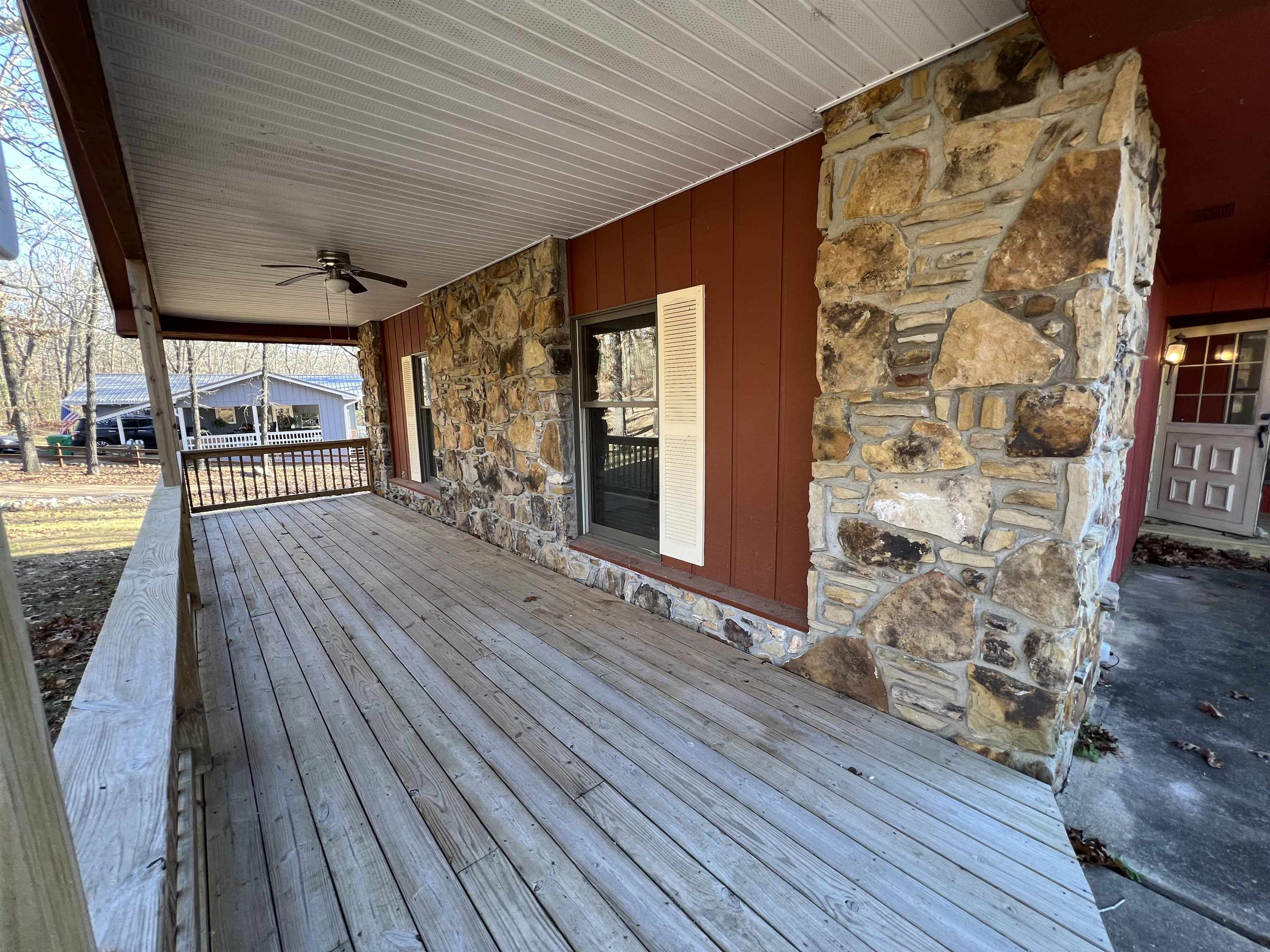 EAST LAKE - Residential