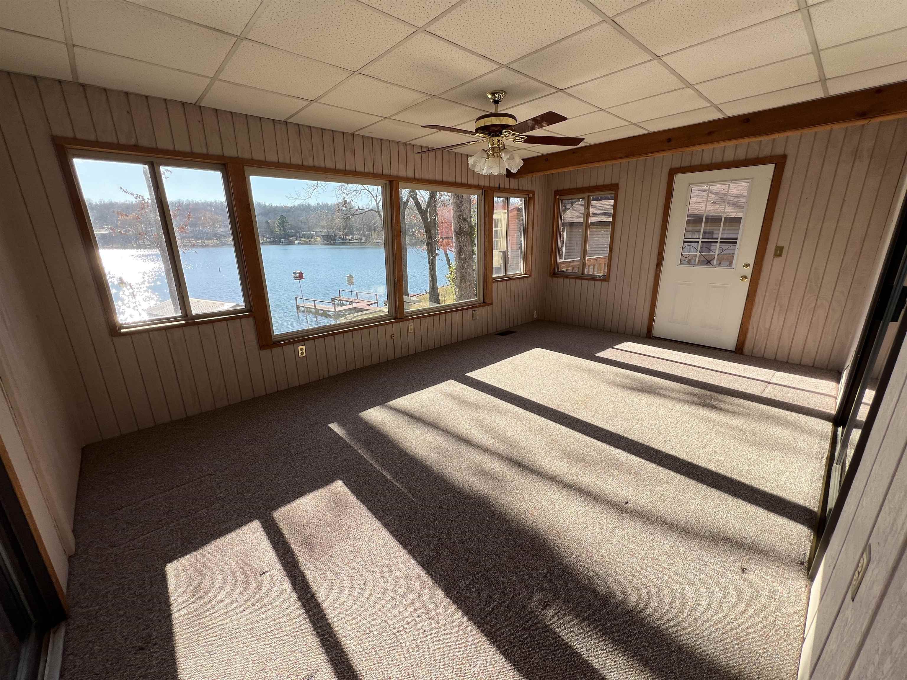 EAST LAKE - Residential