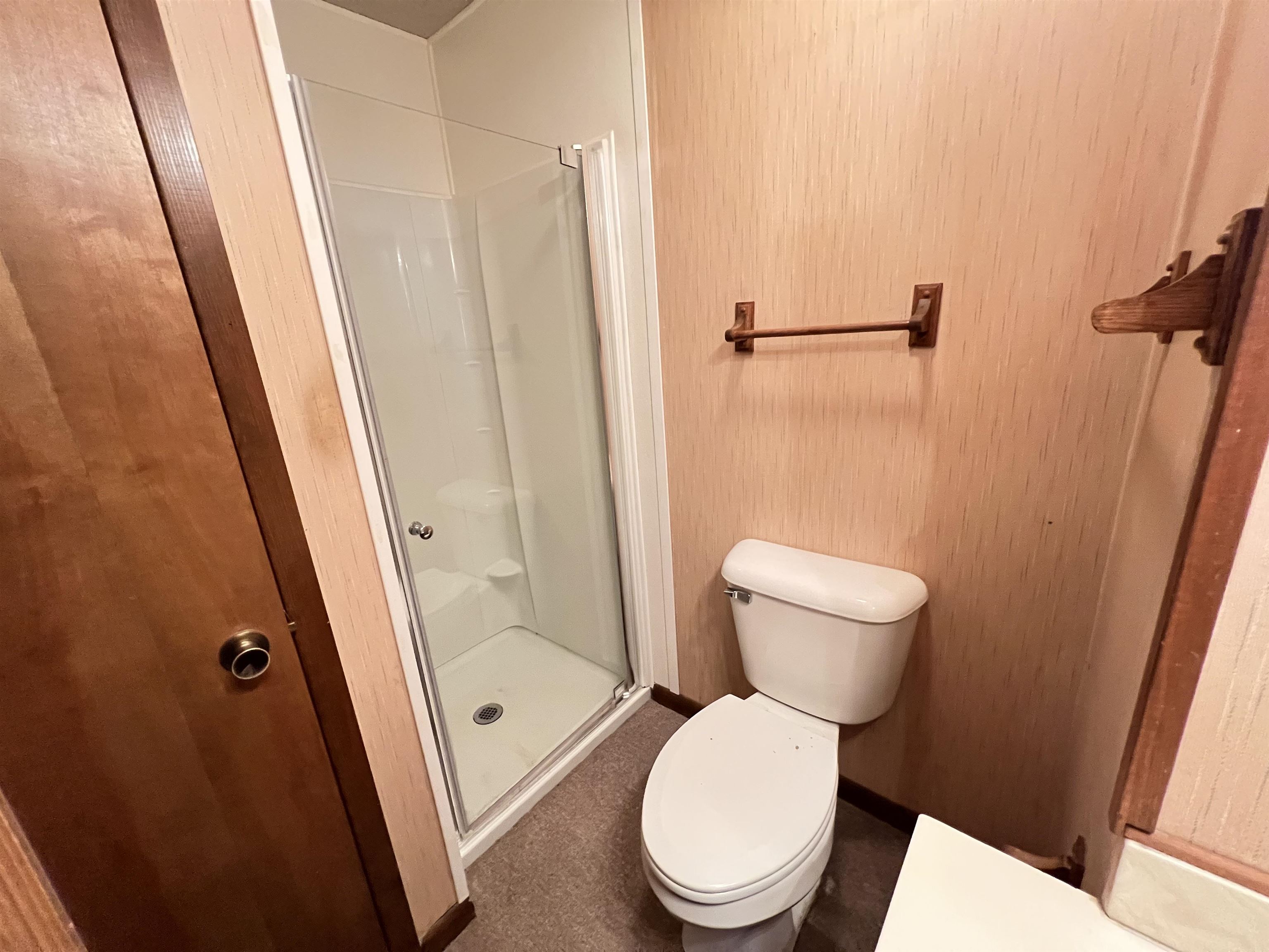 EAST LAKE - Residential