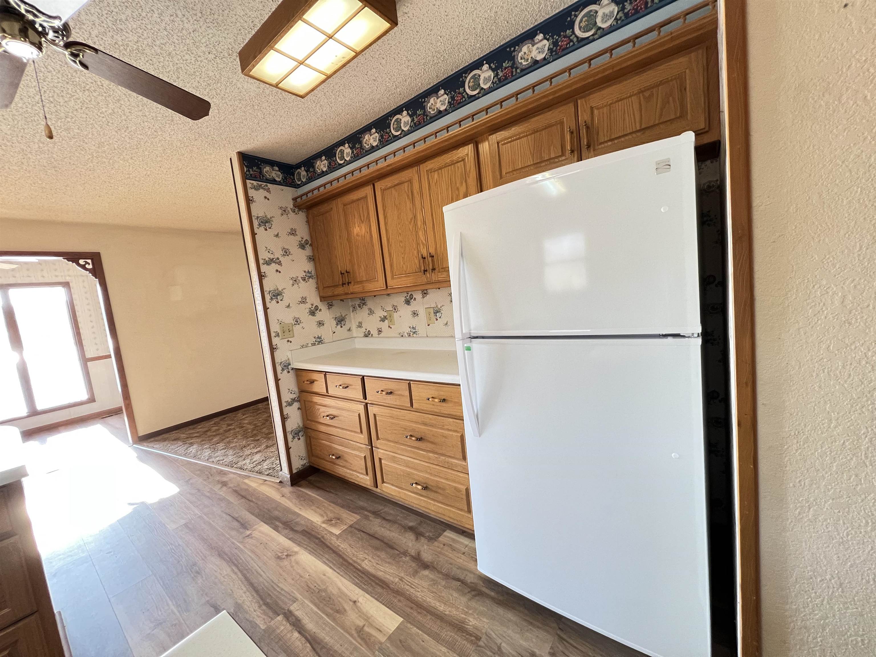 EAST LAKE - Residential