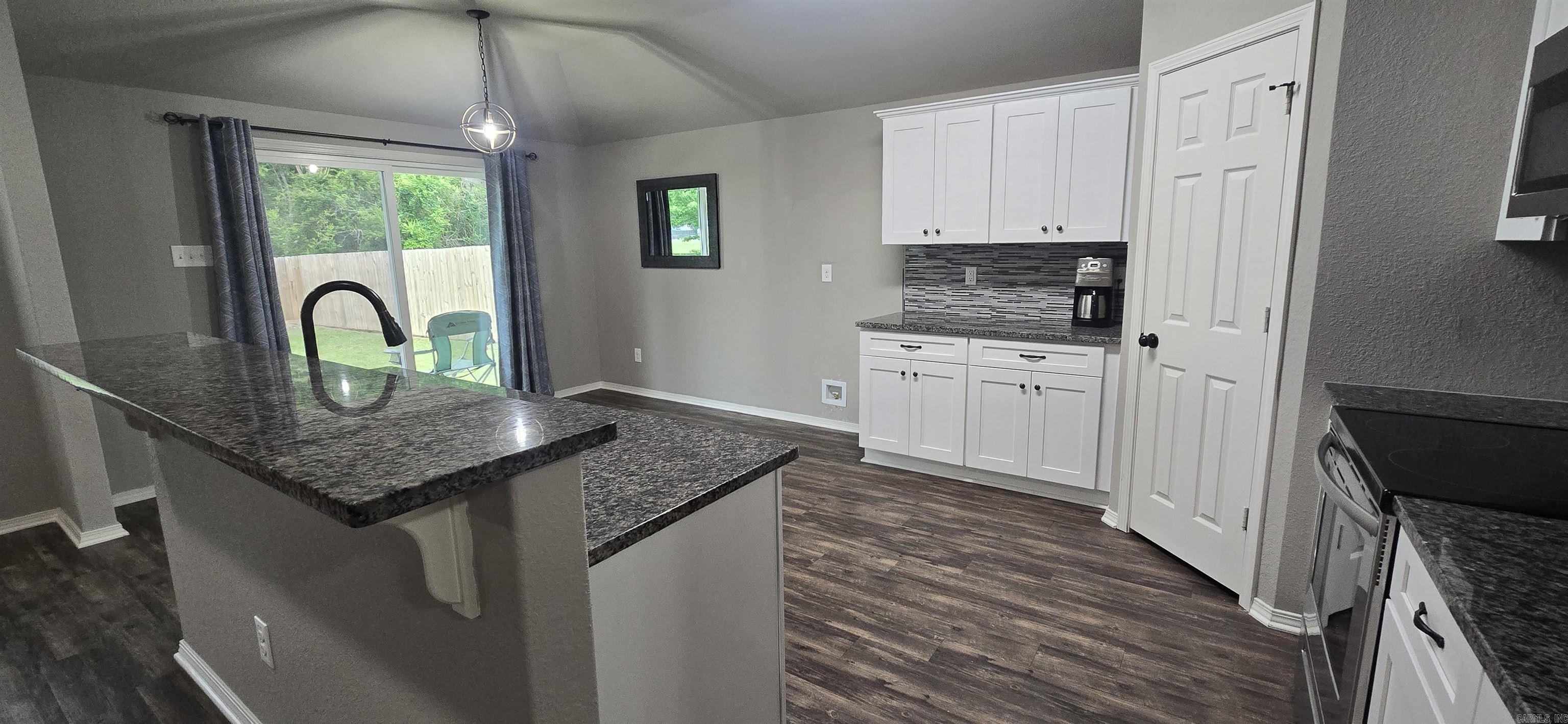 TRAMMEL ESTATES - Residential Lease