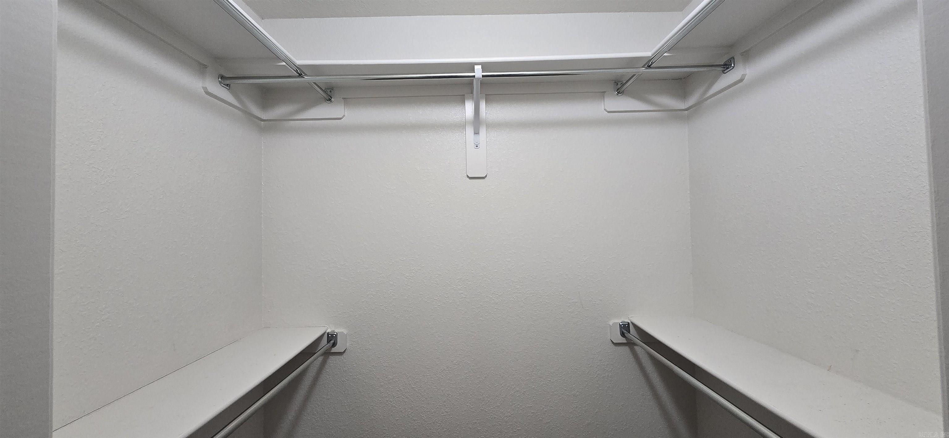 TRAMMEL ESTATES - Residential Lease