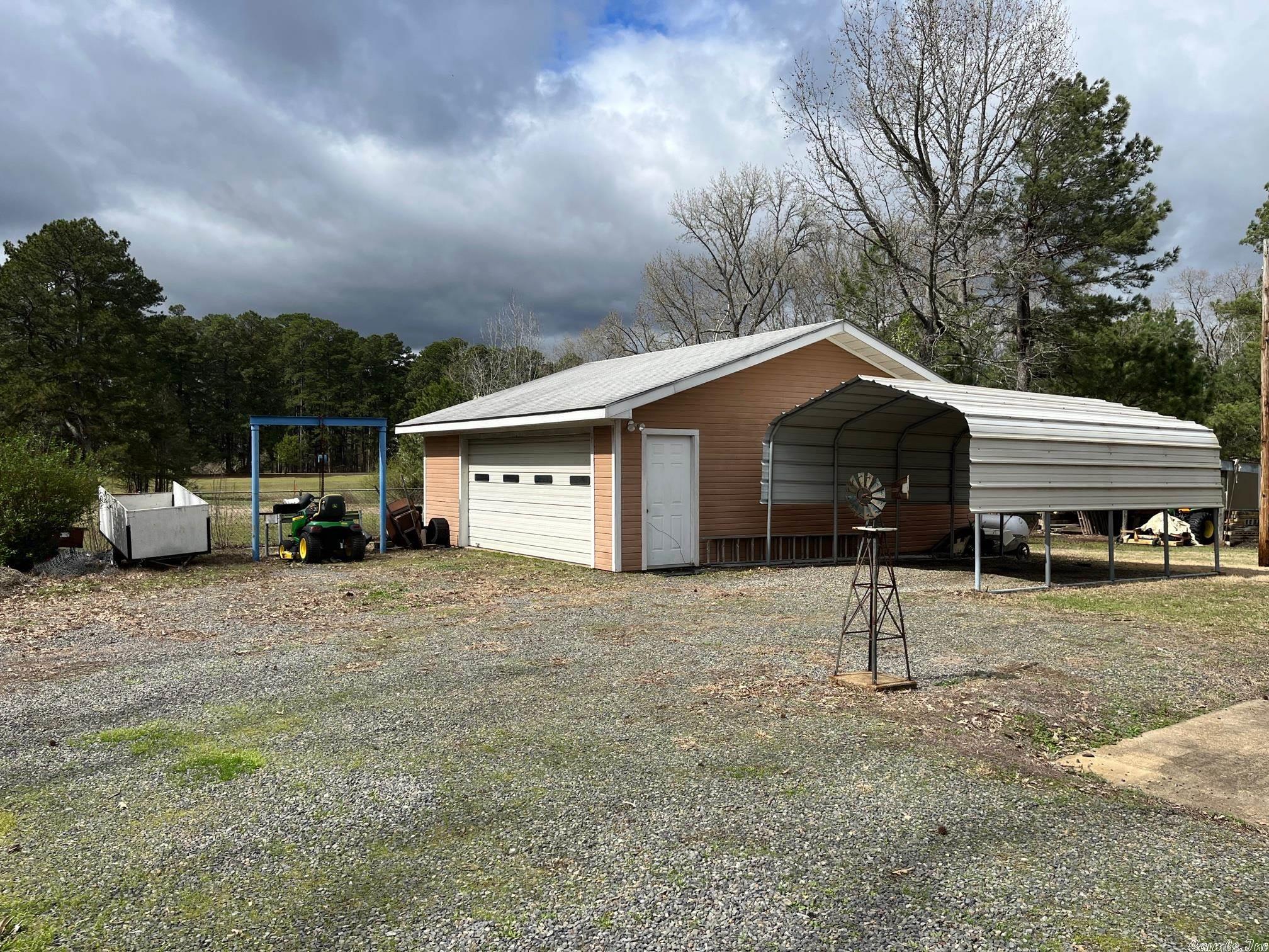 Metes & Bounds - Residential