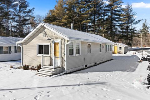 Photo of W6070 NORTH BAY Circle, SHAWANO, WI 54166 (MLS # 50320535)