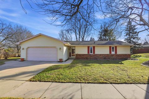 Photo of 907 E FLORIDA Avenue, APPLETON, WI 54911 (MLS # 50321689)