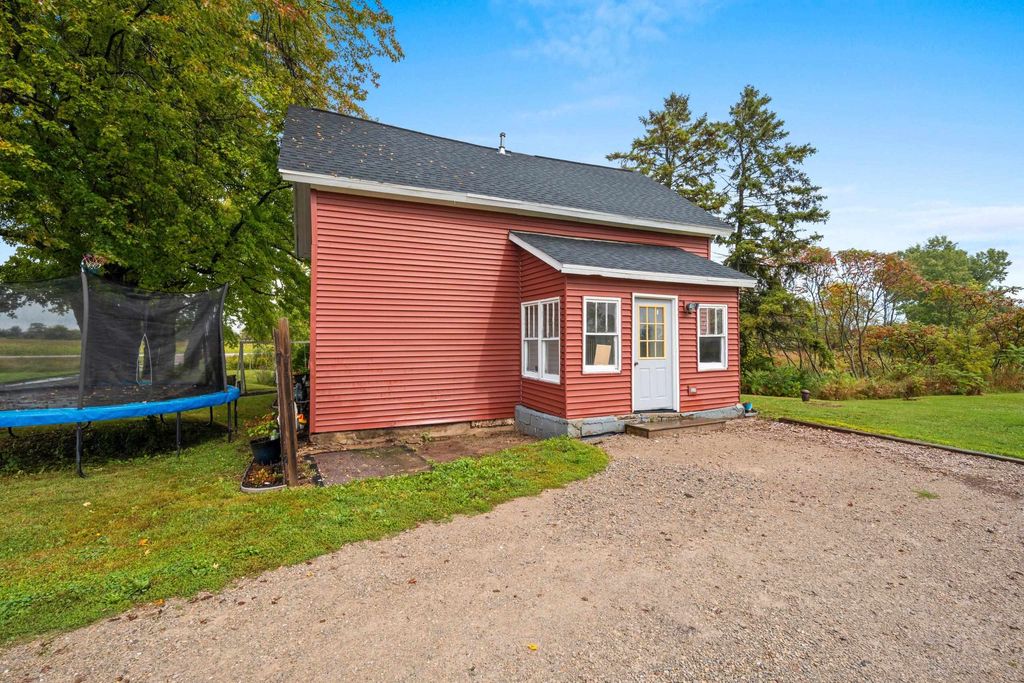 Photo of W5801 CTY RD O, APPLETON, WI 54913 (MLS # 50315554)