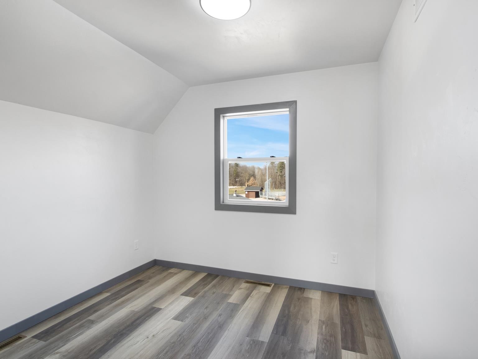 Denmark, Wisconsin 54208, United States, 3 Bedrooms Bedrooms, ,2 BathroomsBathrooms,Residential,Active,106758