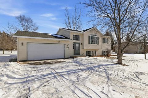 Photo of 2064 PRAIRIE MEADOW Drive, KRONENWETTER, WI 54455 (MLS # 50321267)