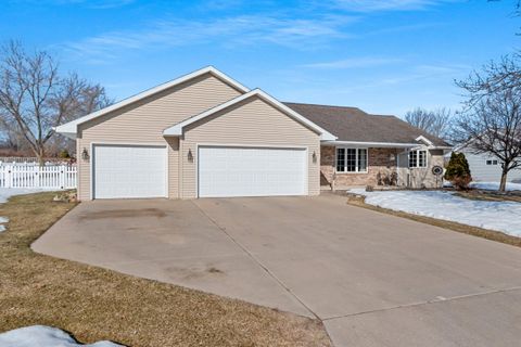 Photo of 424 POLCZINSKI Circle, OCONTO FALLS, WI 54154 (MLS # 50323022)