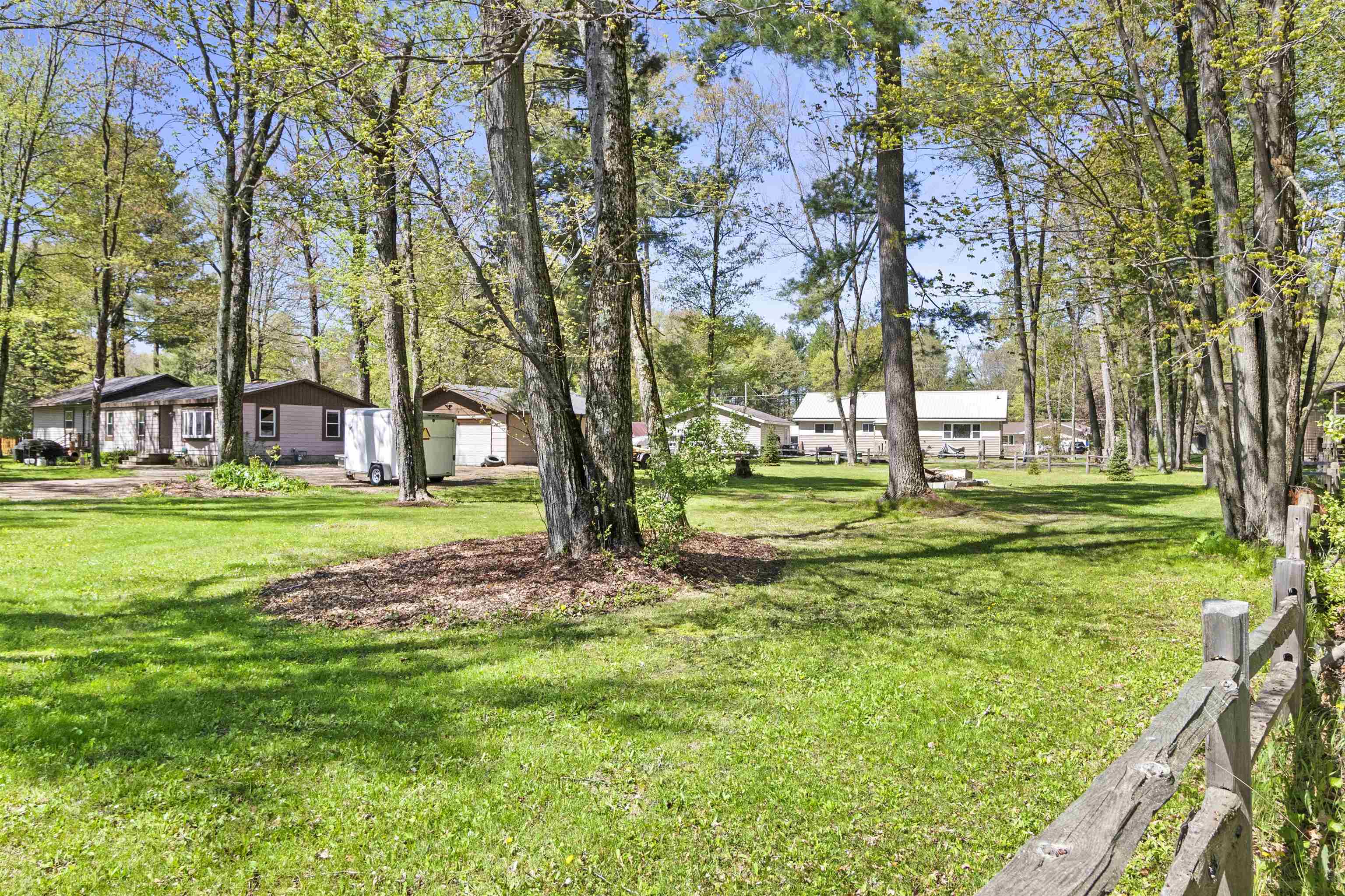 Shawano, Wisconsin 54166, United States, 3 Bedrooms Bedrooms, ,2 BathroomsBathrooms,Residential,Active,133645