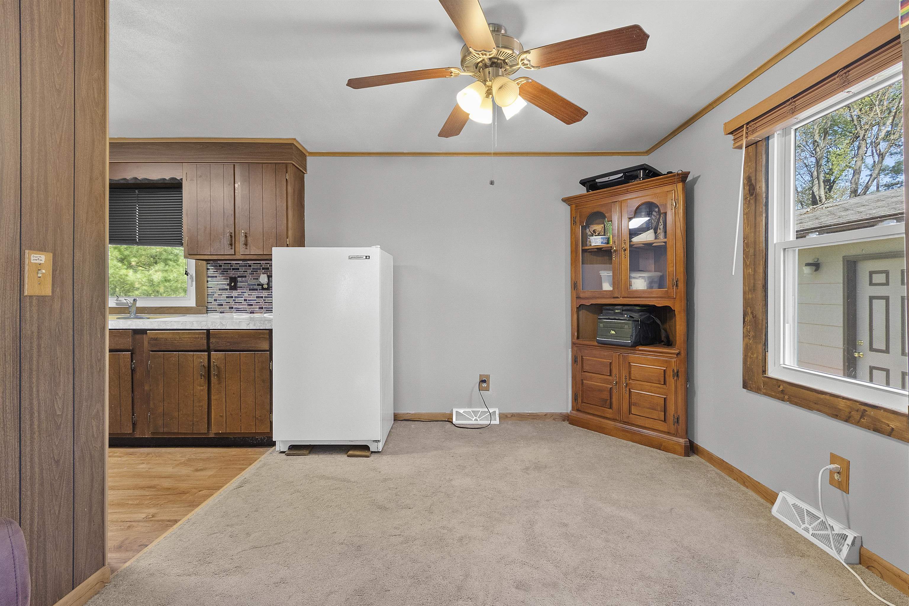 Shawano, Wisconsin 54166, United States, 3 Bedrooms Bedrooms, ,2 BathroomsBathrooms,Residential,Active,133645