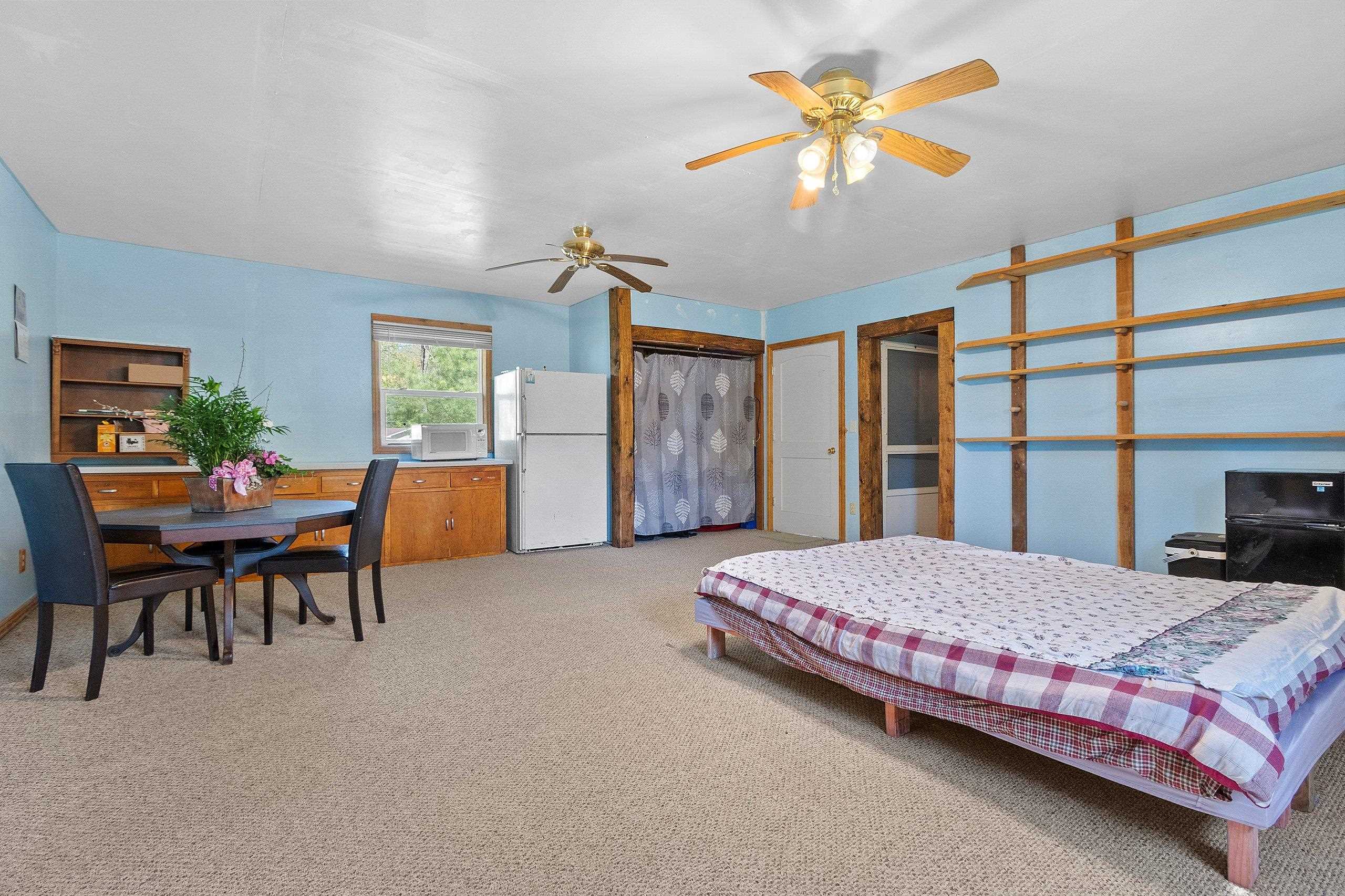 Shawano, Wisconsin 54166, United States, 3 Bedrooms Bedrooms, ,2 BathroomsBathrooms,Residential,Active,133645