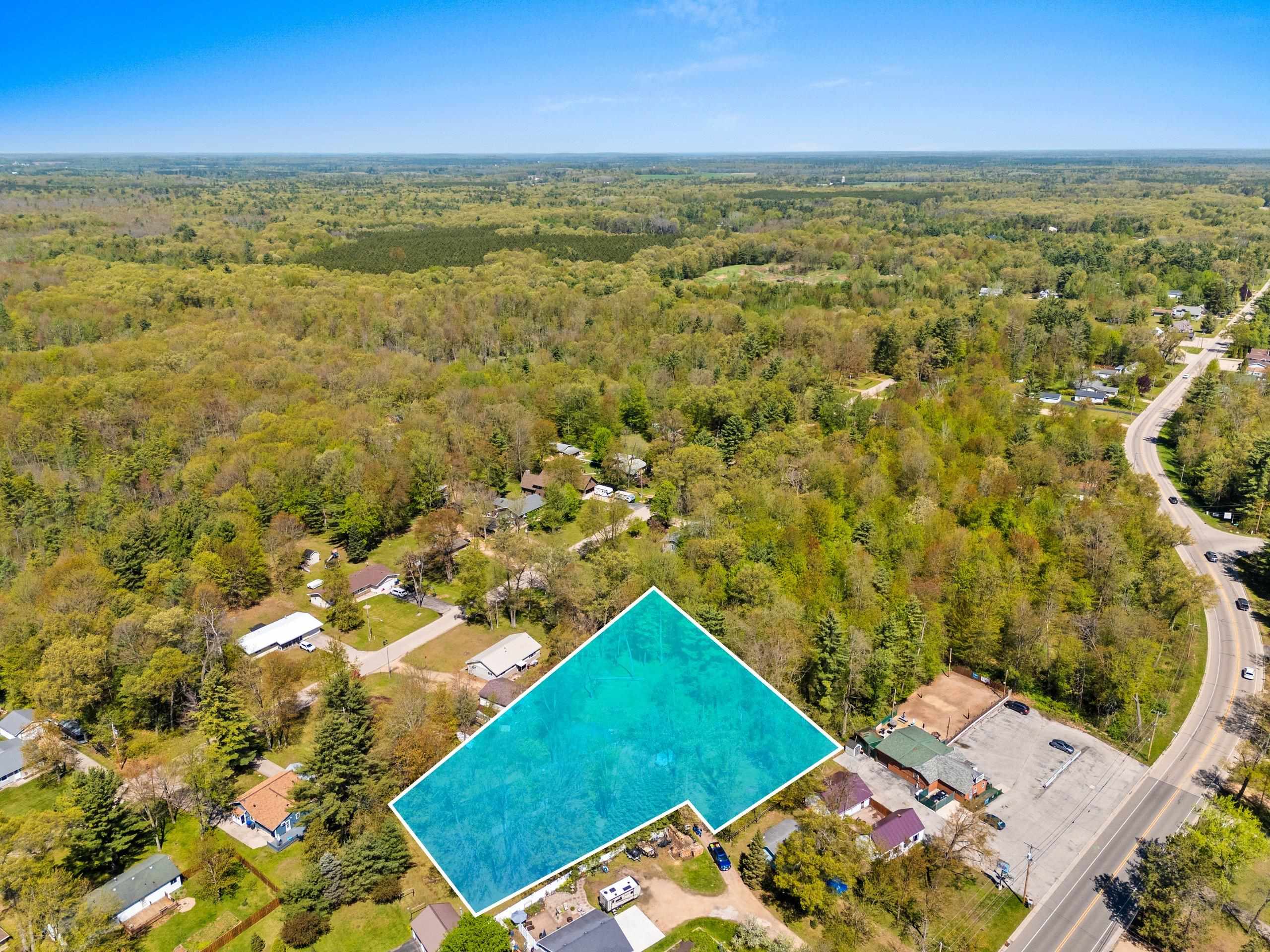 Shawano, Wisconsin 54166, United States, 3 Bedrooms Bedrooms, ,2 BathroomsBathrooms,Residential,Active,133645