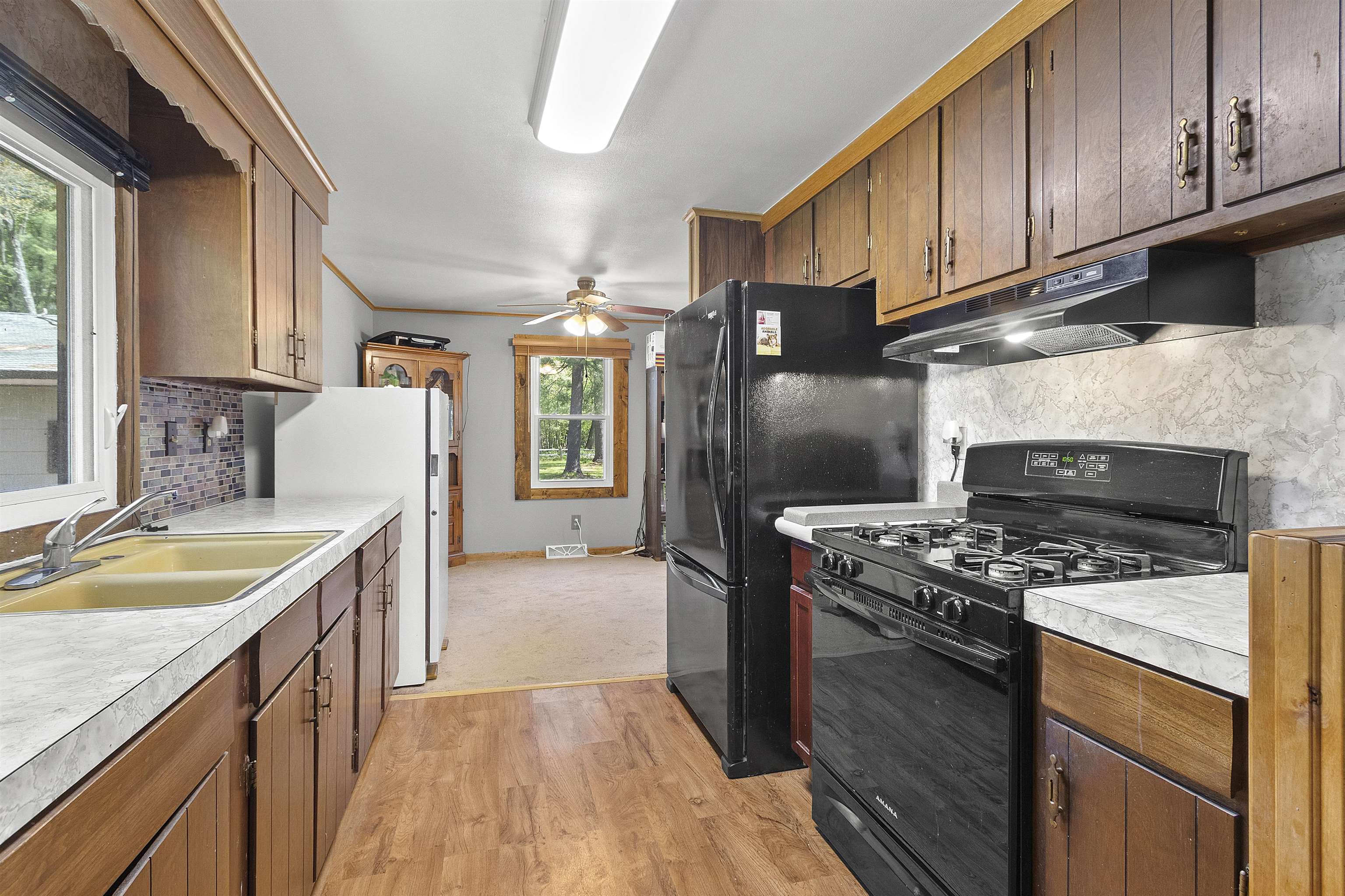 Shawano, Wisconsin 54166, United States, 3 Bedrooms Bedrooms, ,2 BathroomsBathrooms,Residential,Active,133645