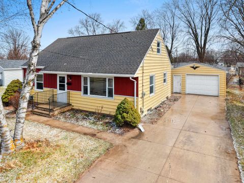 Photo of 1146 TAFT Street, APPLETON, WI 54140 (MLS # 50323224)