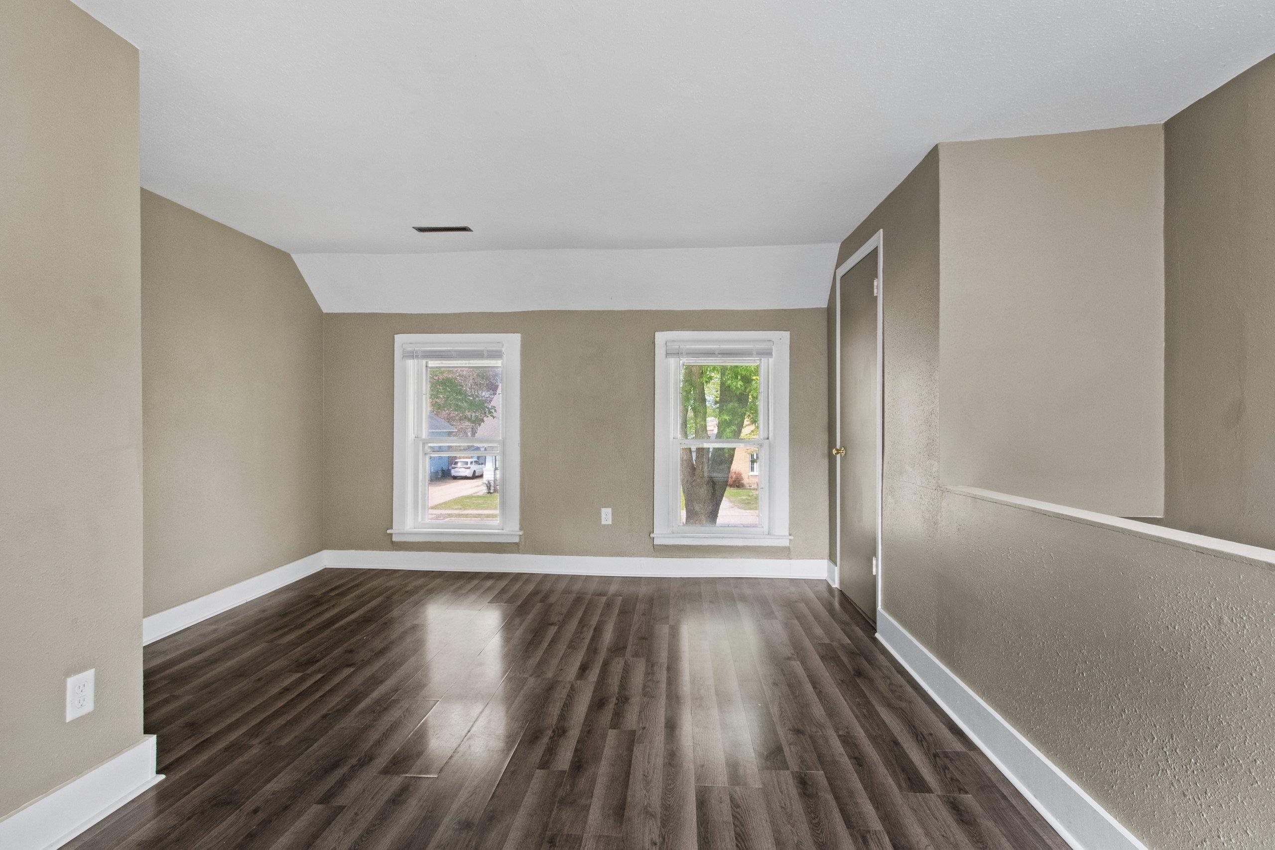 Shawano, Wisconsin 54166, United States, 4 Bedrooms Bedrooms, ,2 BathroomsBathrooms,Residential,Active,194310