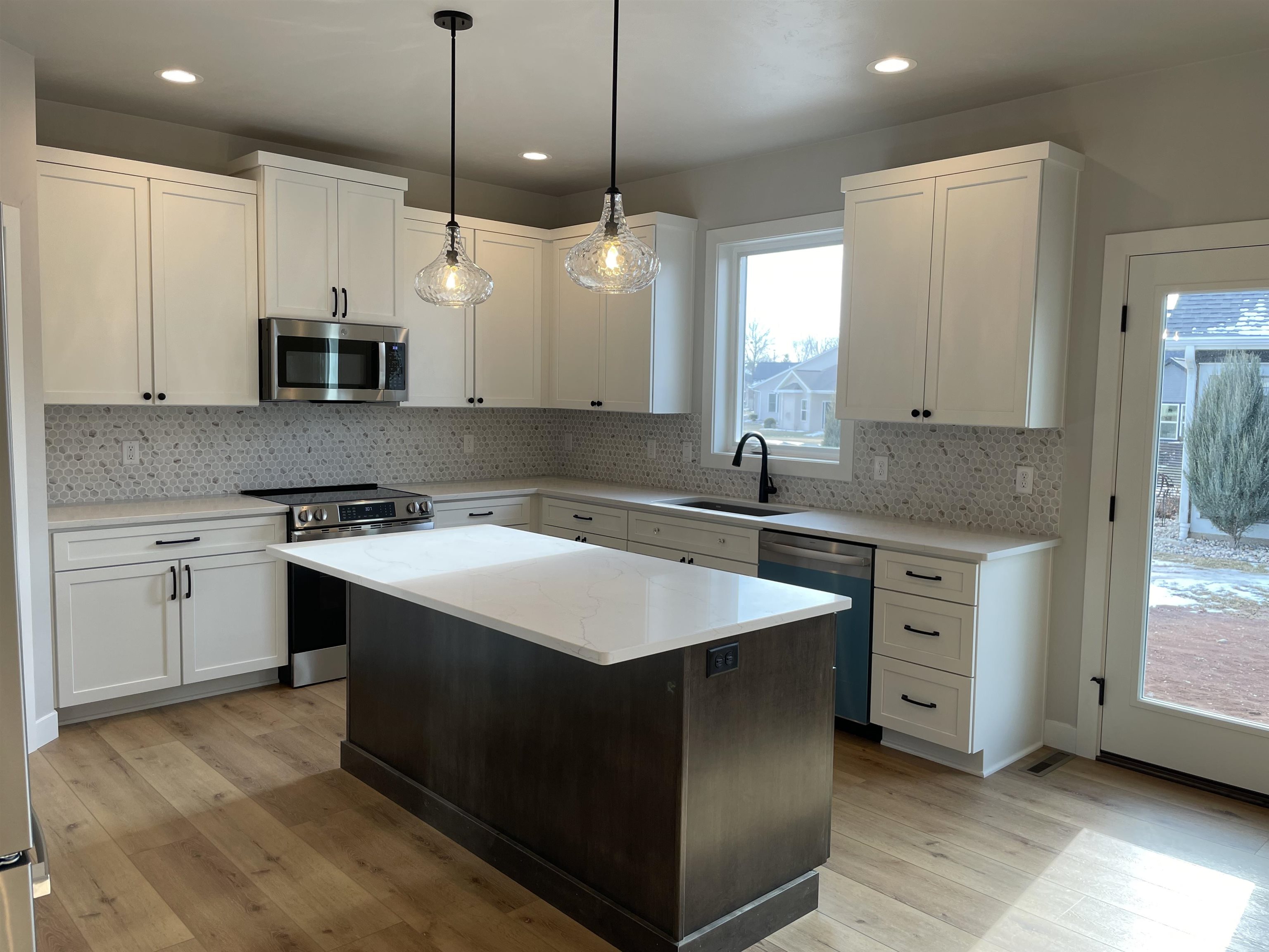 882 WHISPER FALLS Lane