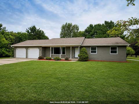 Photo of 2100 WESTLINE Road, GREEN BAY, WI 54313 (MLS # 50330532)