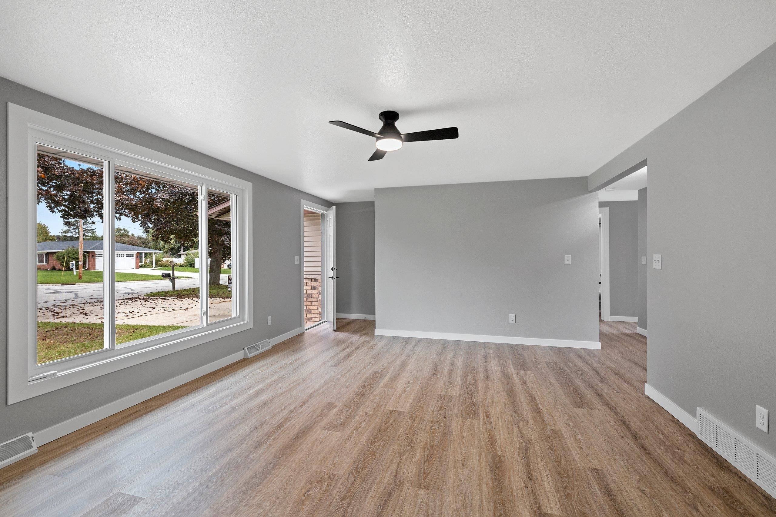 1741 ARNOLD Drive