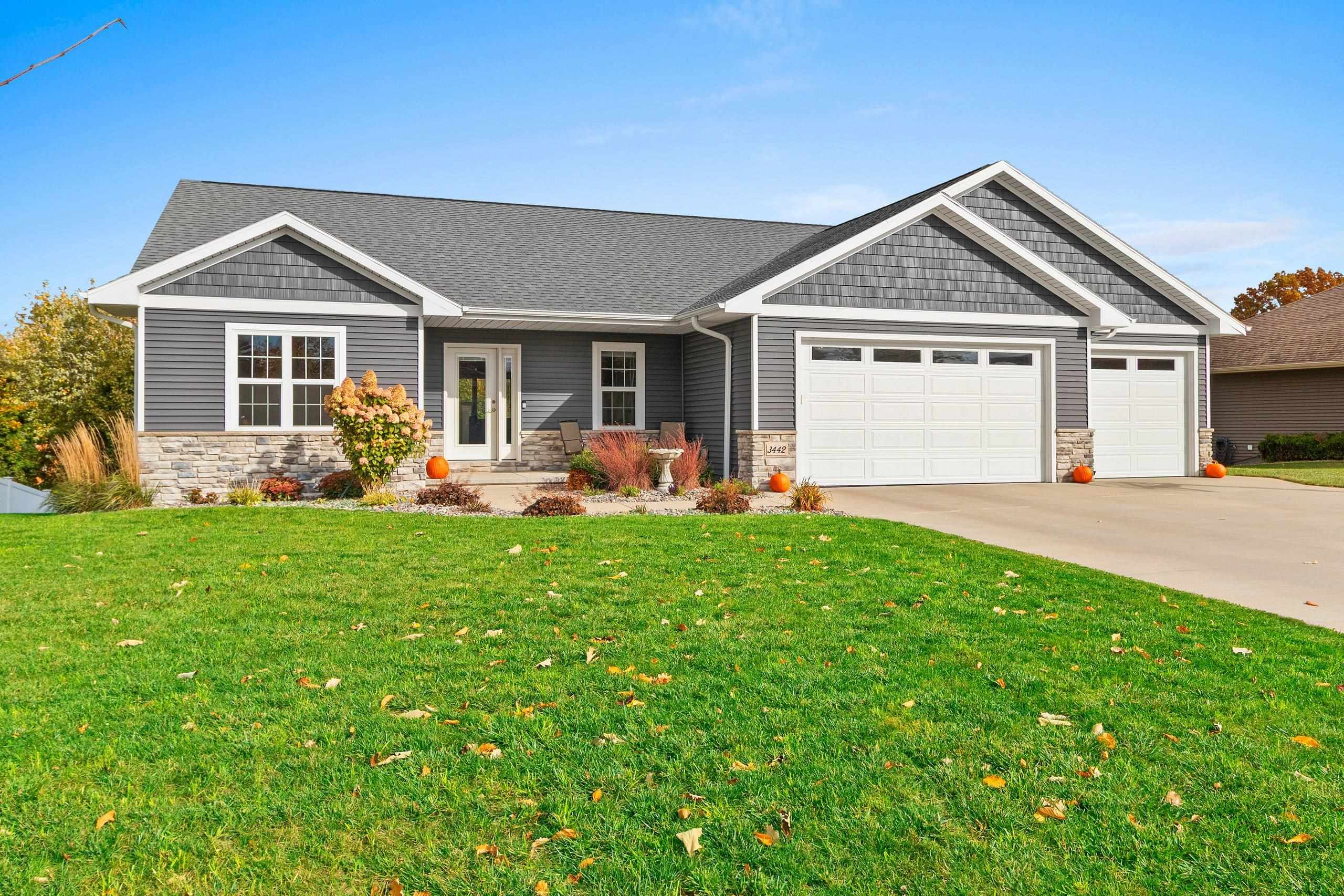 3442 LEEDS CASTLE Drive