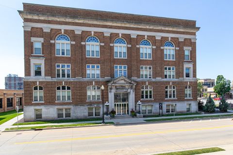 105 WASHINGTON Avenue 302 OSHKOSH WI 54901