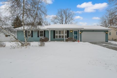 Photo of 1403 EMIR Street, GREEN BAY, WI 54313 (MLS # 50319486)