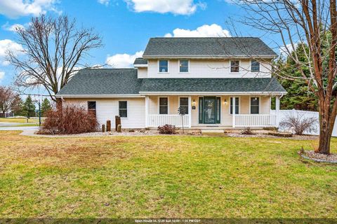 Photo of W6180 LONG Court, APPLETON, WI 54914 (MLS # 50323166)