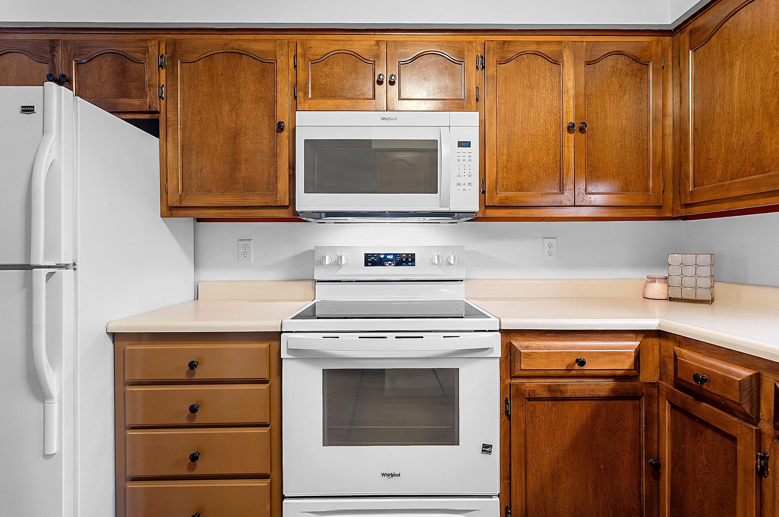 Neenah, Wisconsin 54956, United States, 2 Bedrooms Bedrooms, ,2 BathroomsBathrooms,Residential,Active,181983