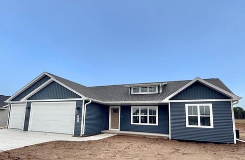 2041 BEAR PAW Trail KAUKAUNA WI 54130