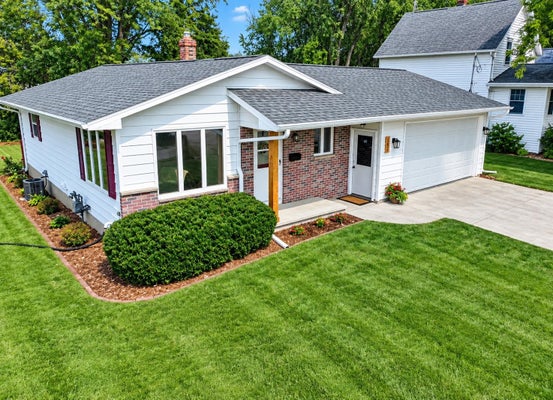 141 ROBBINS ST, SEYMOUR, WI 54165 - Image 0aff0600a6ff66907f92397e3e1d28a7/1488066037