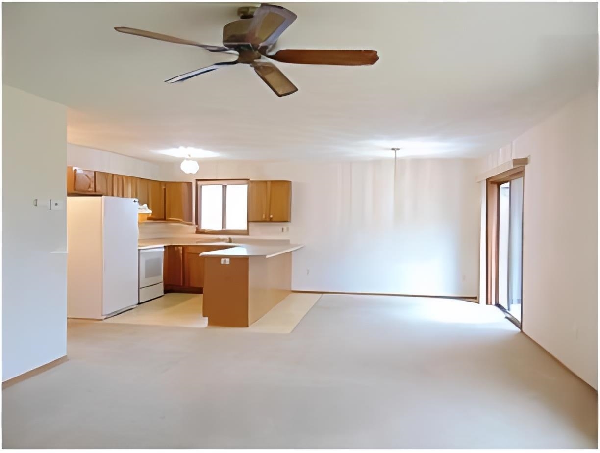 2119 N CLOUDVIEW Drive