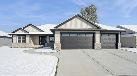 Photo of 1338 HIGHLAND RIDGE Drive, DE PERE, WI 54115 (MLS # 50316167)