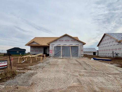 Photo of 1102 BONNY Lane, CHILTON, WI 53014 (MLS # 50317140)