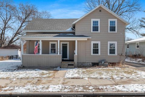 518 S TELULAH Avenue APPLETON WI 54915