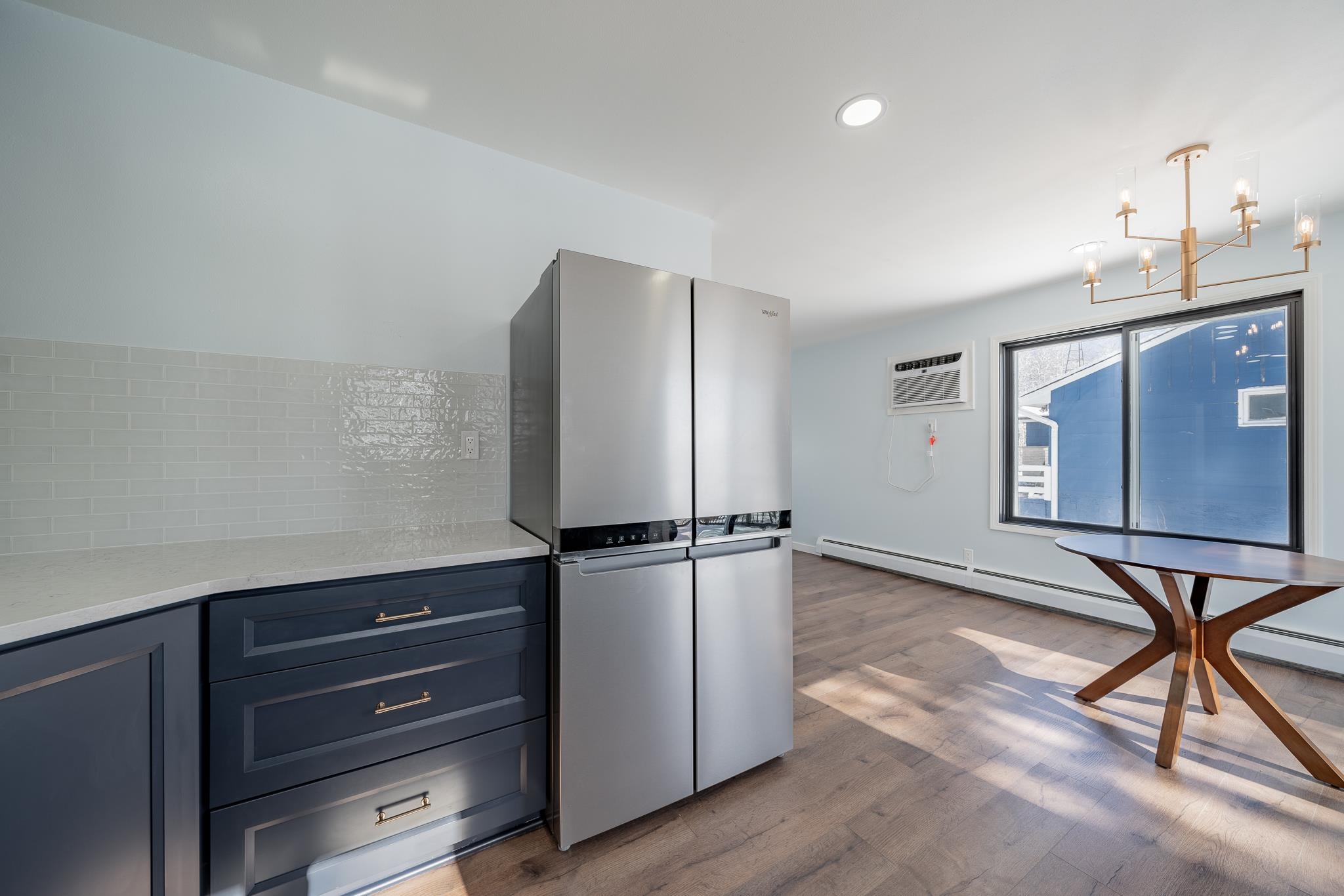 West Bend, Wisconsin 53090, United States, 3 Bedrooms Bedrooms, ,2 BathroomsBathrooms,Residential,Active,64006