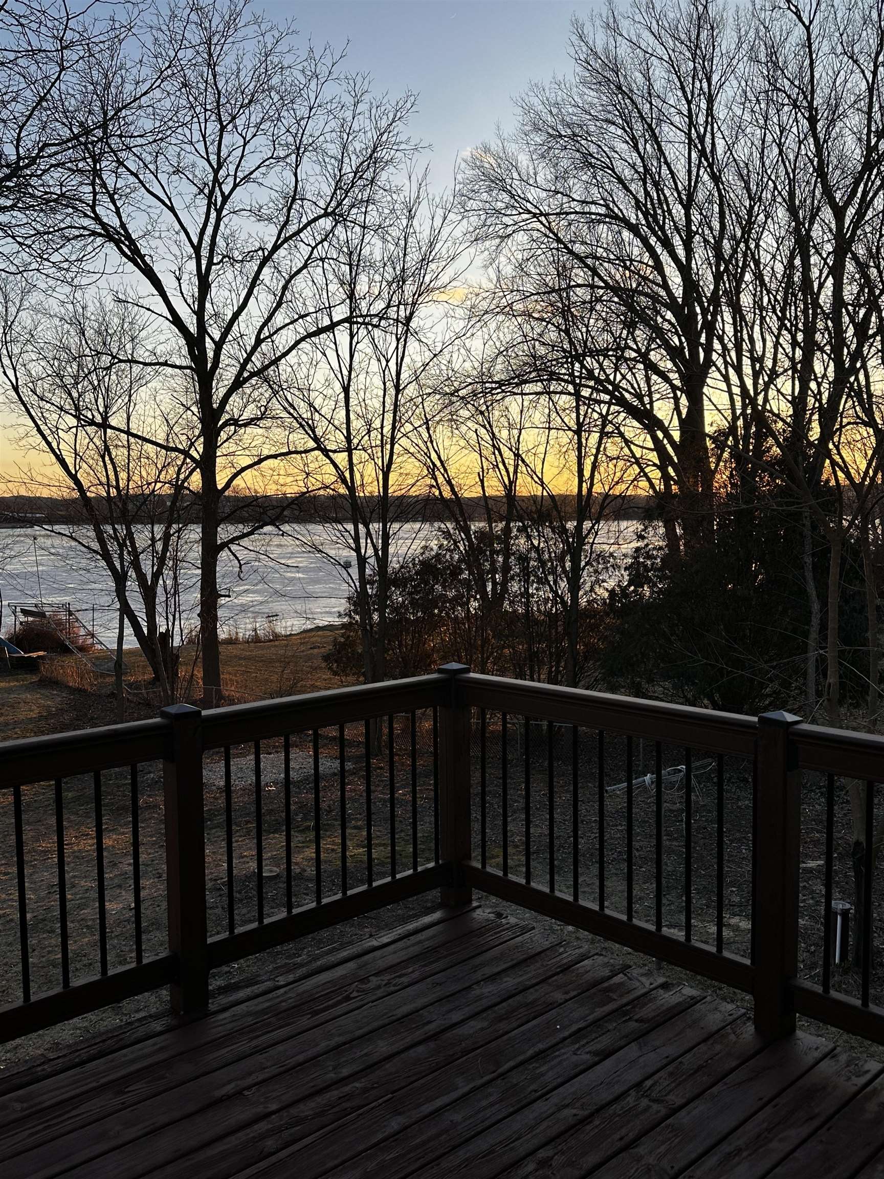 West Bend, Wisconsin 53090, United States, 3 Bedrooms Bedrooms, ,2 BathroomsBathrooms,Residential,Active,64006