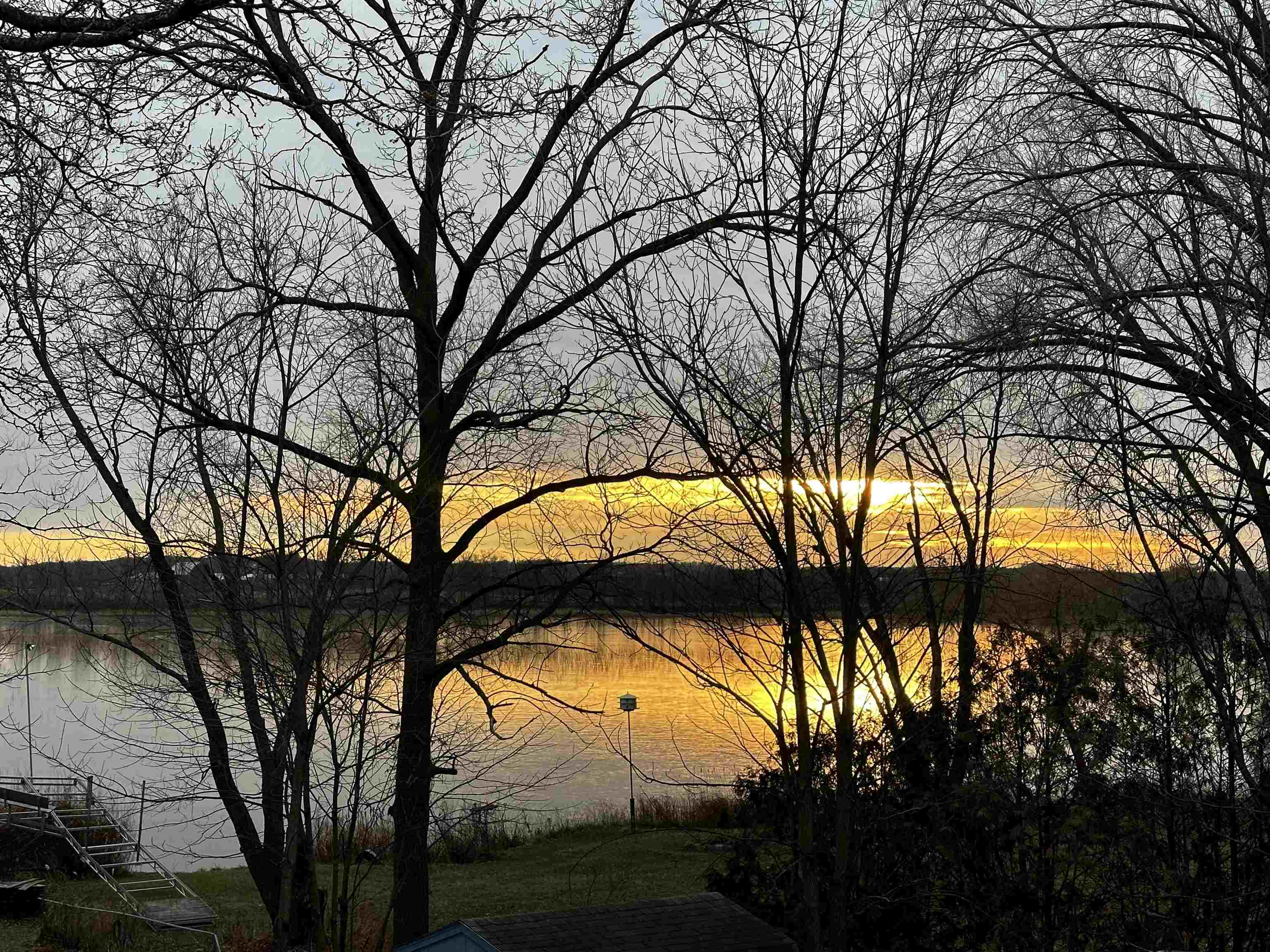 West Bend, Wisconsin 53090, United States, 3 Bedrooms Bedrooms, ,2 BathroomsBathrooms,Residential,Active,64006