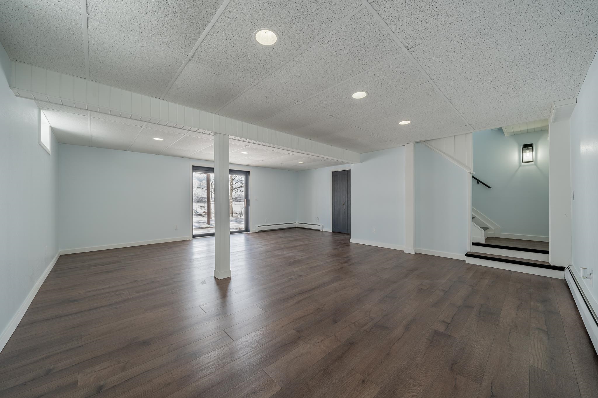 West Bend, Wisconsin 53090, United States, 3 Bedrooms Bedrooms, ,2 BathroomsBathrooms,Residential,Active,64006