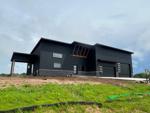 Photo of 1810 LOST Trail, SUAMICO, WI 54313 (MLS # 50327217)