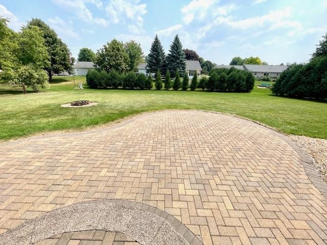 Appleton, Wisconsin 54915, United States, 3 Bedrooms Bedrooms, ,2 BathroomsBathrooms,Residential,Active,184763