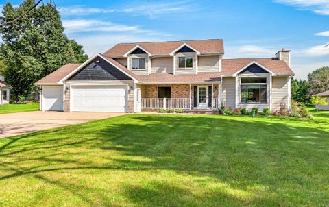 Photo of N3548 SUNSET Lane, NEW LONDON, WI 54961 (MLS # 50332777)