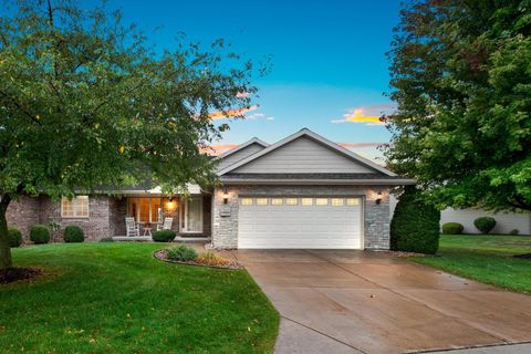 Photo of 1068 MISTY MEADOW Circle #2, DE PERE, WI 54115 (MLS # 50316453)