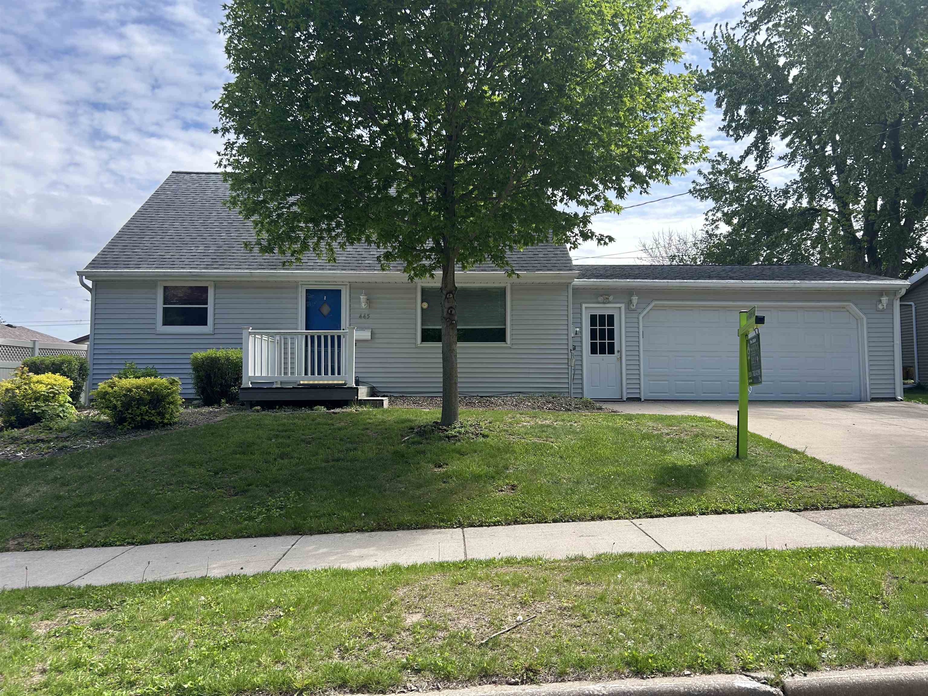 445 GLENVIEW Avenue