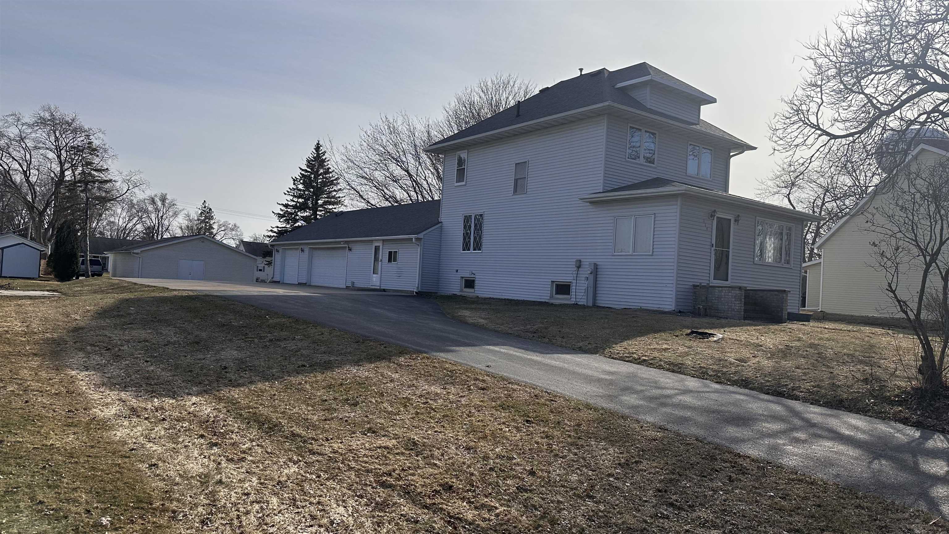 314 SUMMIT Street - Photo 4