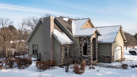 Photo of N5532 SPRING CREEK Road, MANAWA, WI 54949 (MLS # 50319702)