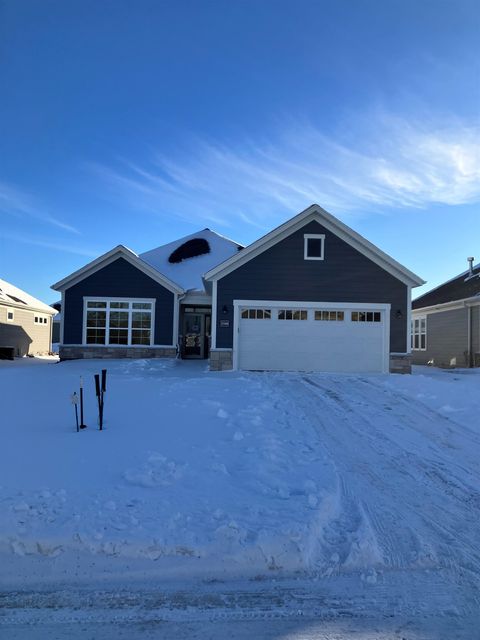 Photo of 3348 EVENING STAR Drive, GREEN BAY, WI 54311 (MLS # 50313385)