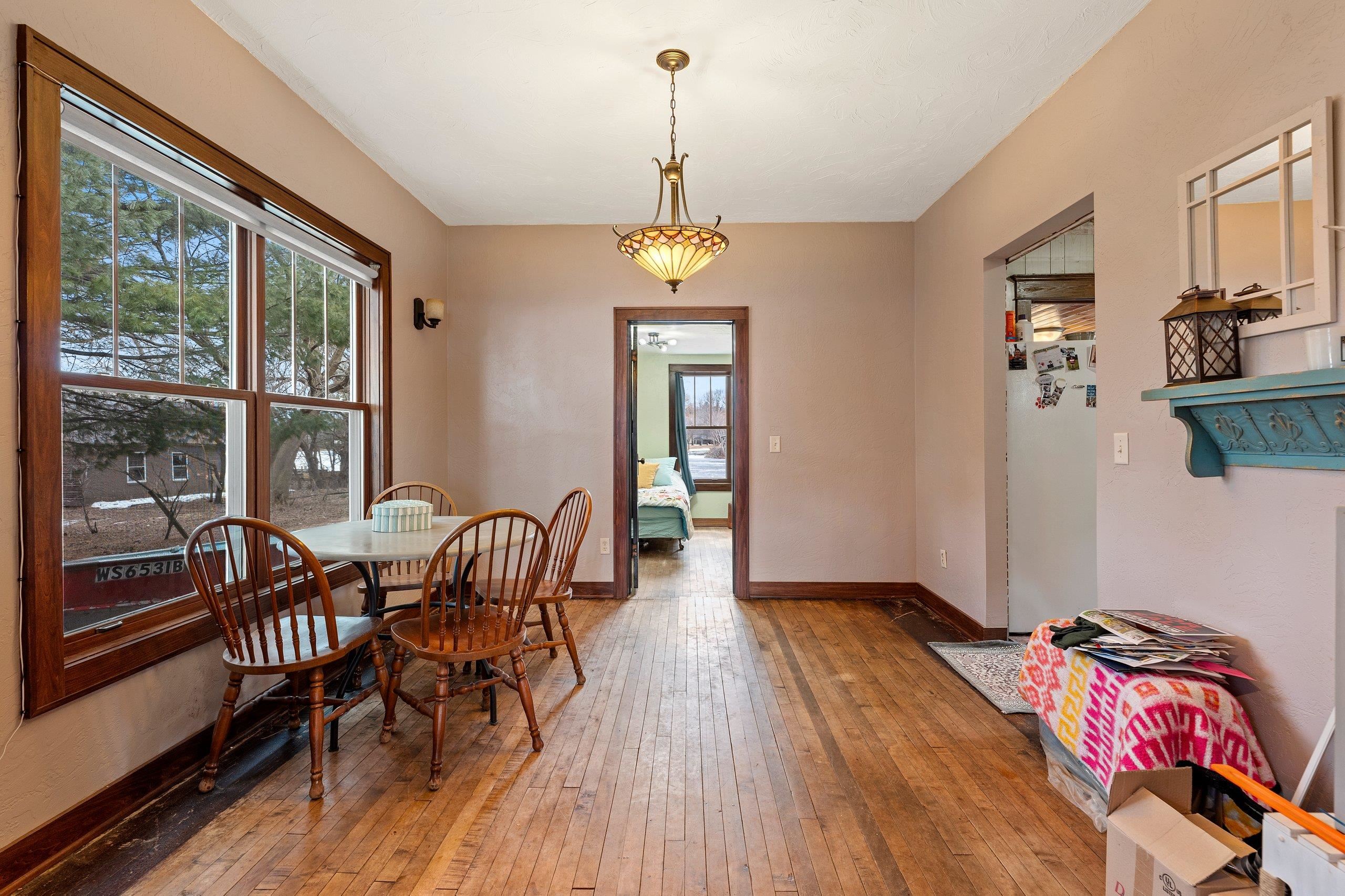 Shawano, Wisconsin 54166, United States, 3 Bedrooms Bedrooms, ,2 BathroomsBathrooms,Residential,Active,81326