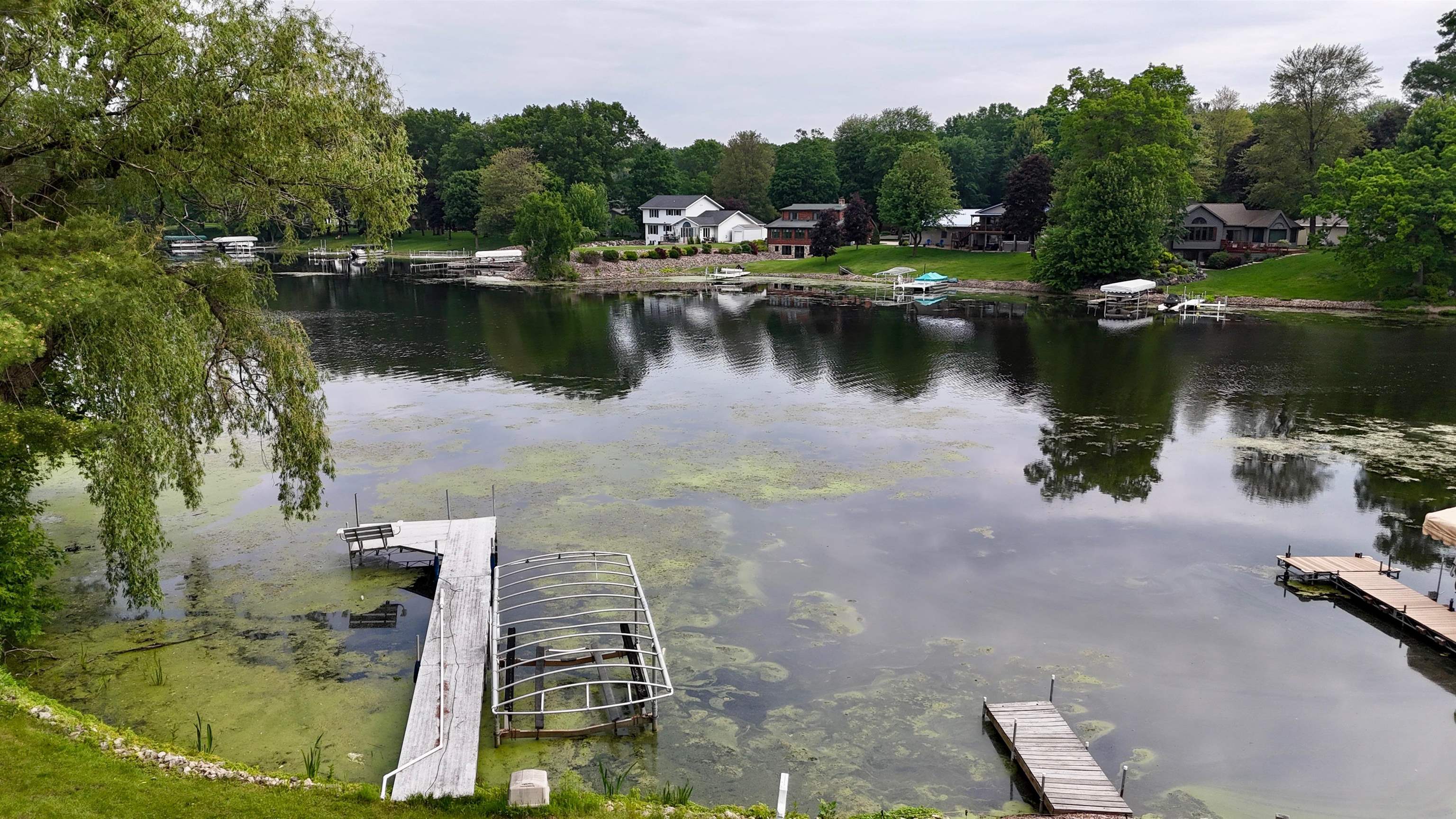 Shawano, Wisconsin 54166, United States, 3 Bedrooms Bedrooms, ,2 BathroomsBathrooms,Residential,Active,81326